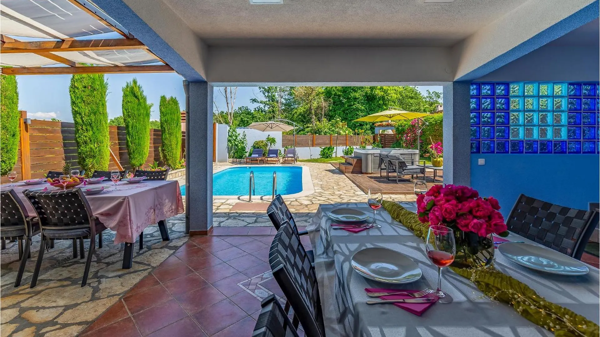 Awesome Home In Marcana With Kitchen 0*, Loborika